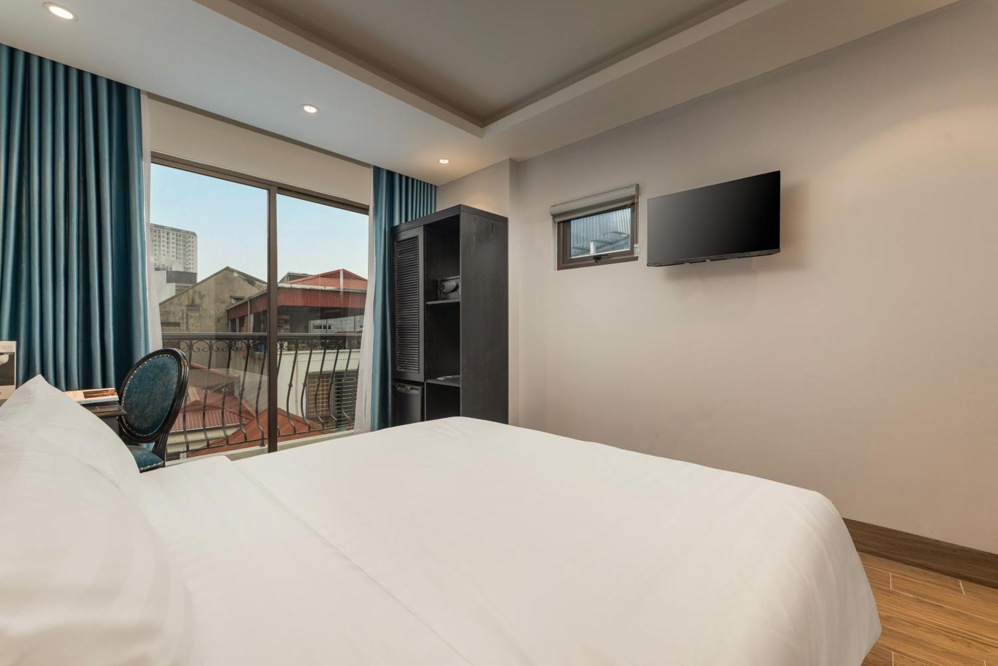 Aurora Hotel & Apartment — Photos 3